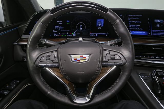 Used 2024 Cadillac Escalade ESV Sport Platinum w/ LPO, ONYX Package image 38