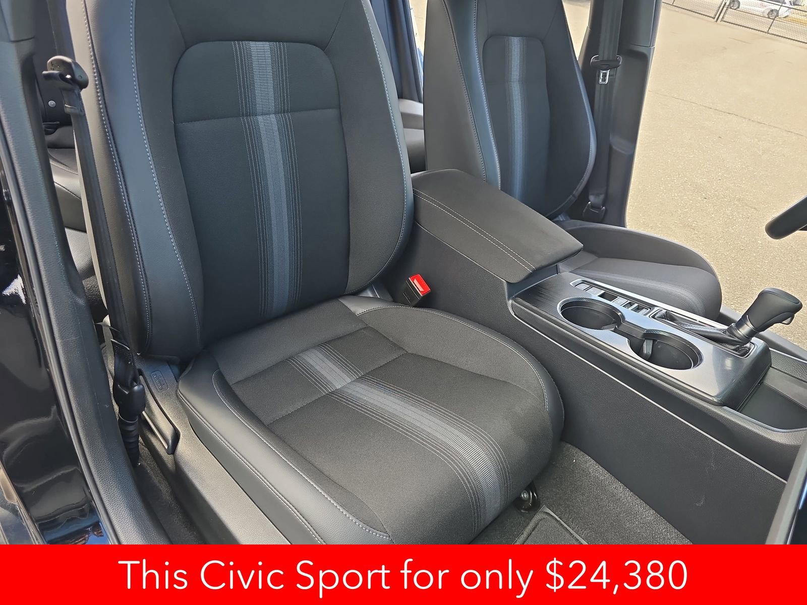 Used 2023 Honda Civic Sport image 16