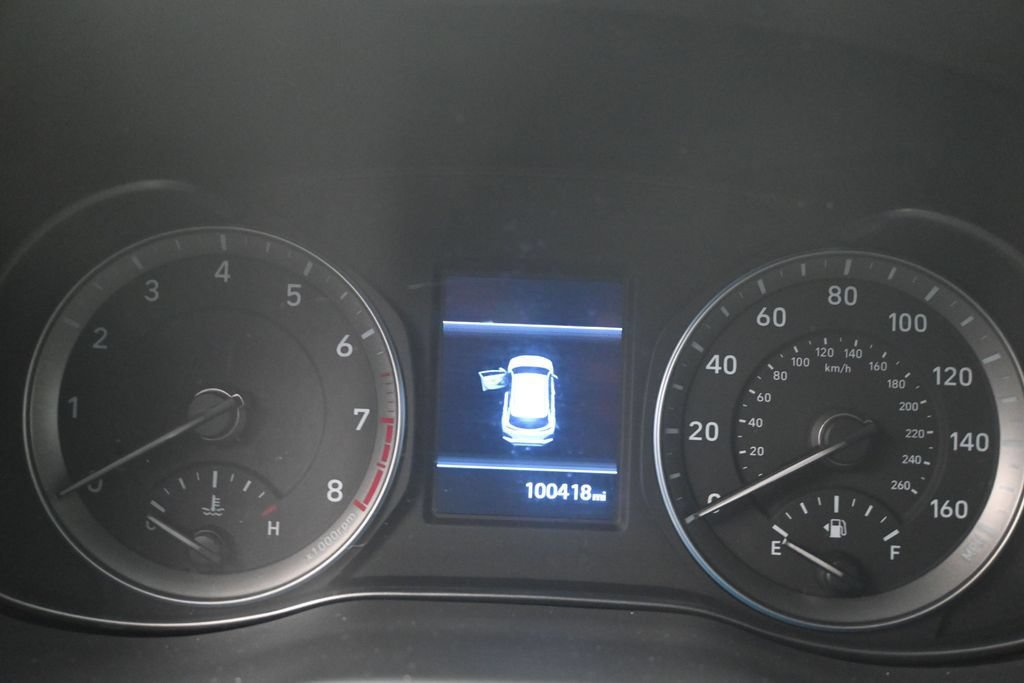 Used 2021 Hyundai Kona SE AWD/4WD image 11