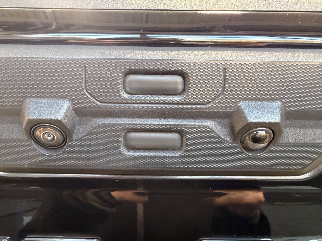 Used 2023 GMC Sierra 2500 Denali image 7