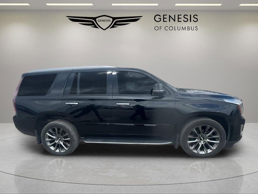 Used 2020 Cadillac Escalade Luxury w/ Escalade Sport Edition AWD/4WD image 7