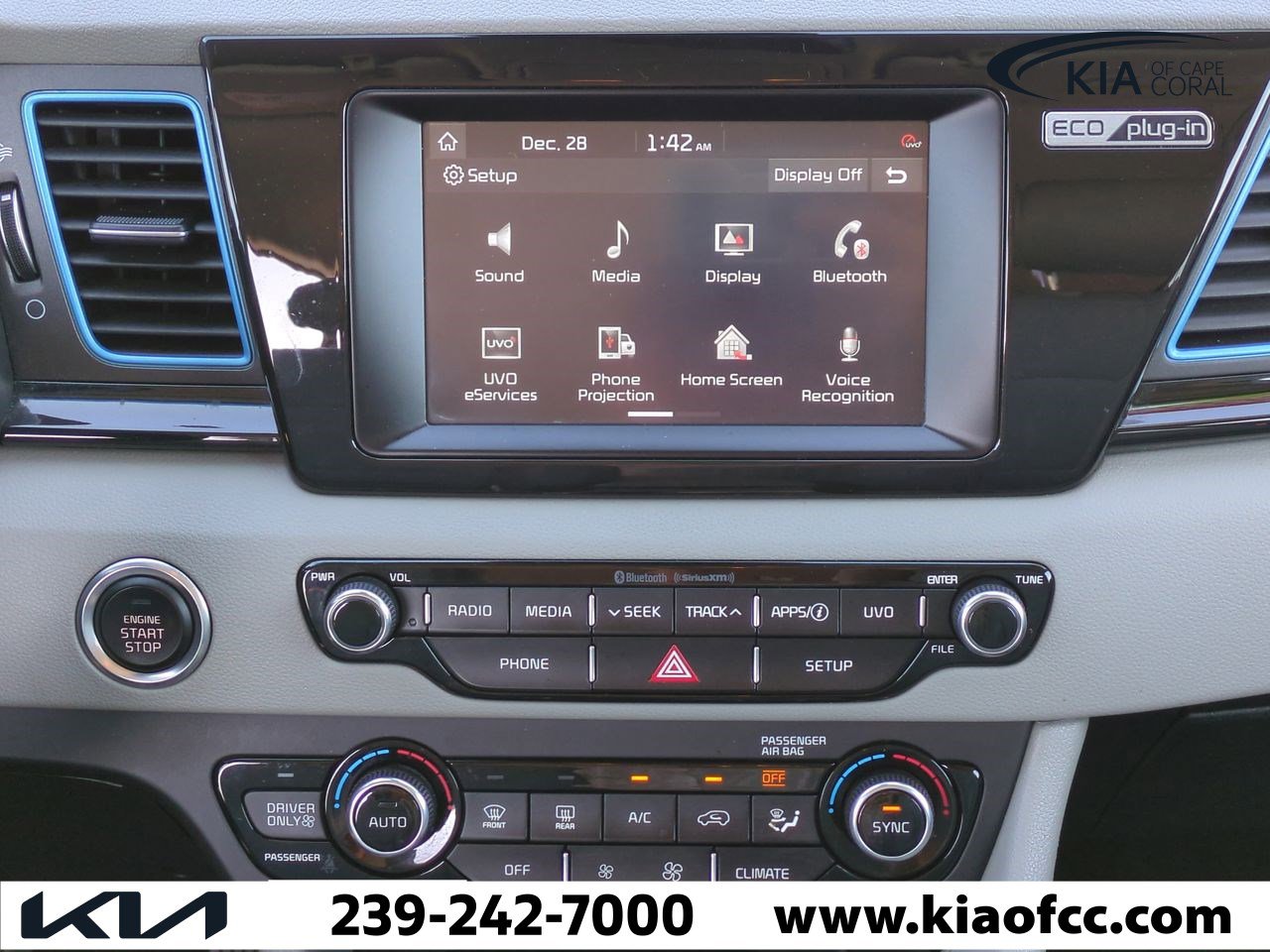 Used 2019 Kia Niro EX image 17