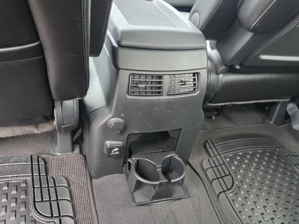 Used 2014 Nissan Titan SL w/ SL Max Utility Package RWD image 11