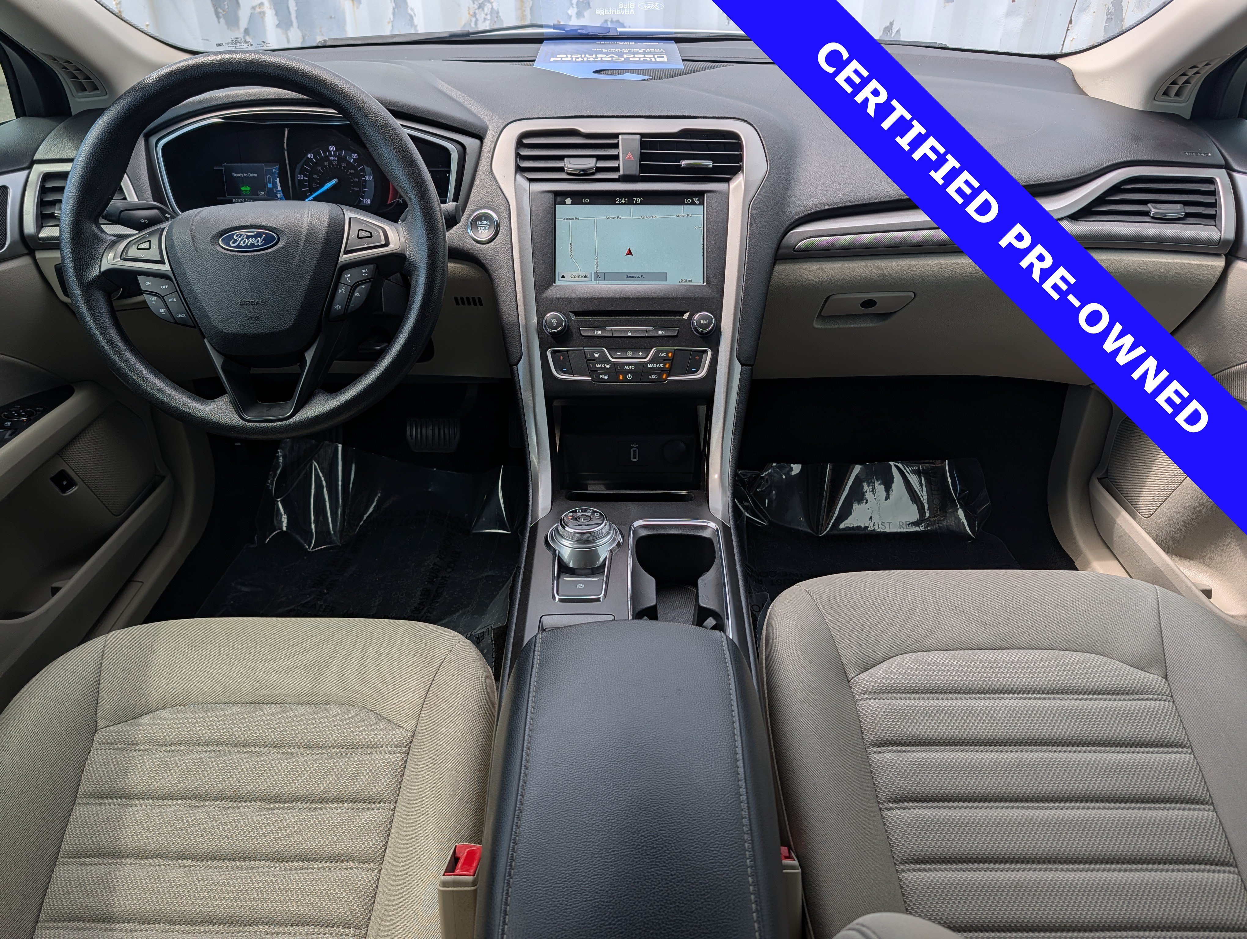 Certified 2018 Ford Fusion SE FWD image 14