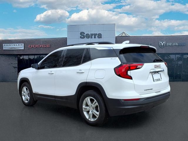 Used 2018 GMC Terrain SLE w/ Driver Convenience Package image 4