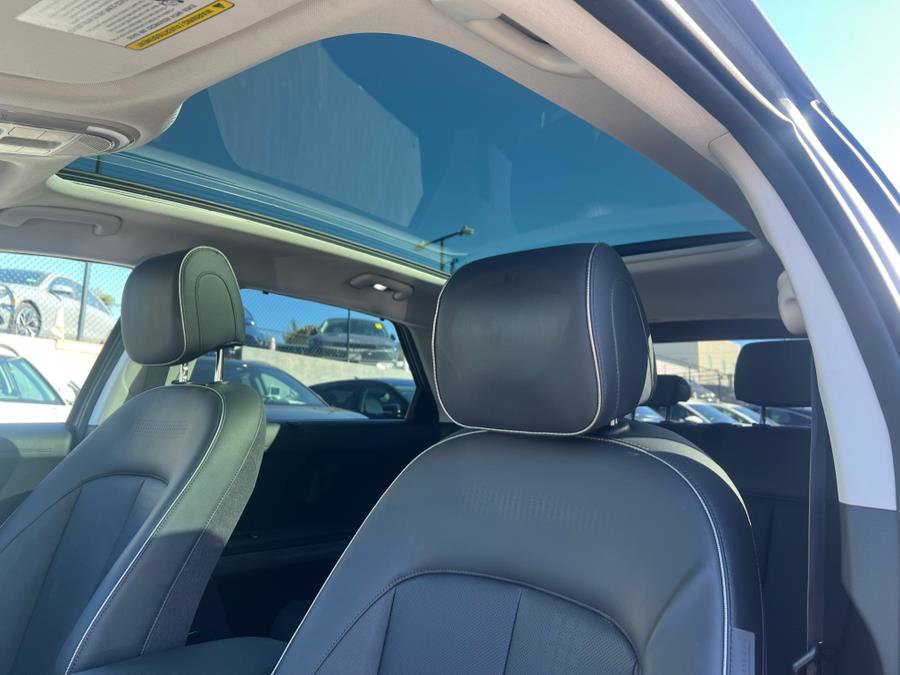 Used 2023 Hyundai Ioniq 5 Limited w/ Cargo Package image 23