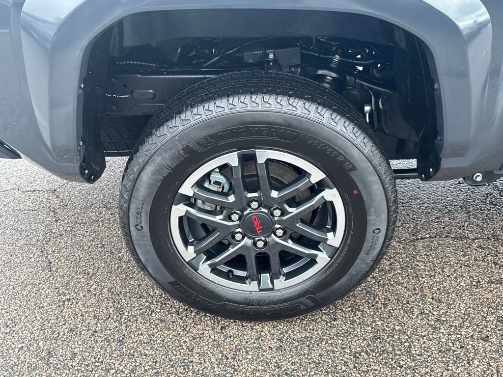 Used 2025 Toyota Tacoma TRD Sport image 43