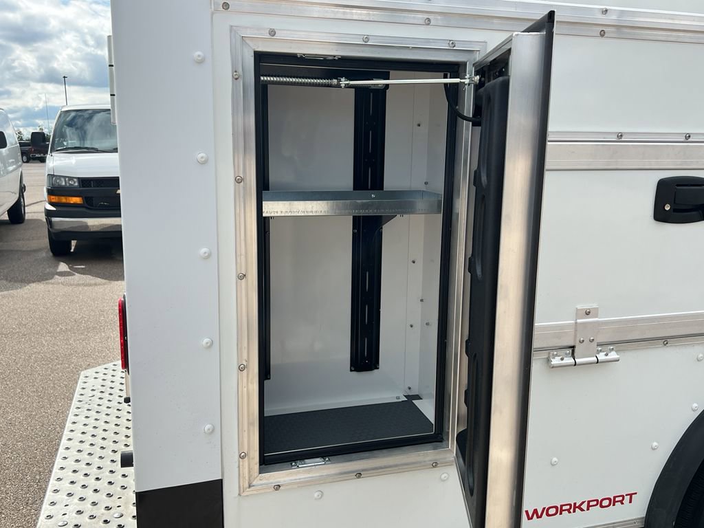 New 2025 Chevrolet Express 3500 w/ Power Convenience Package image 32