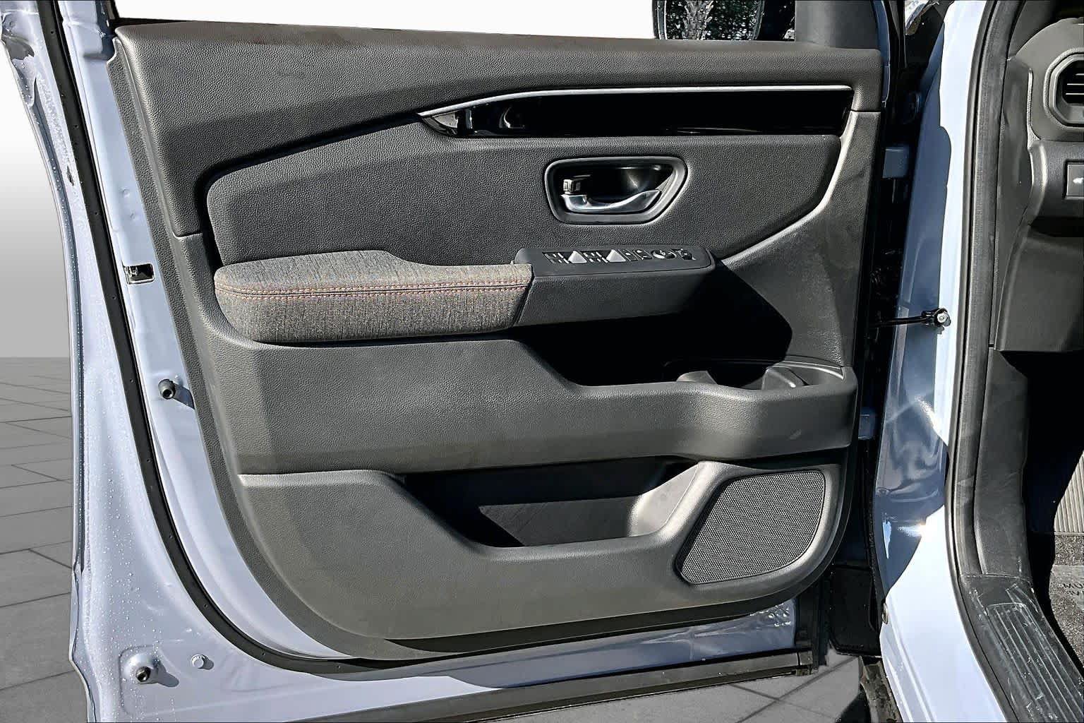 New 2026 Honda Pilot Sport image 13