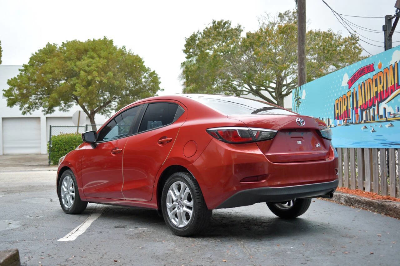 Used 2017 Toyota Yaris iA FWD image 13