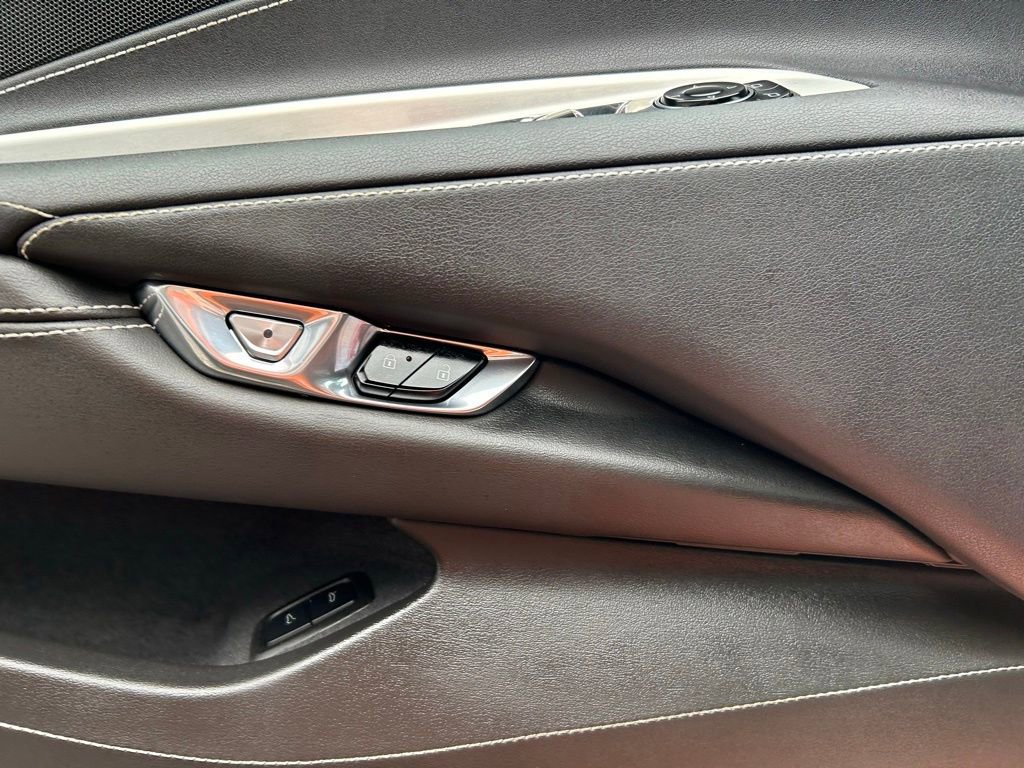 Certified 2023 Chevrolet Corvette Stingray Convertible w/ 1LT image 11