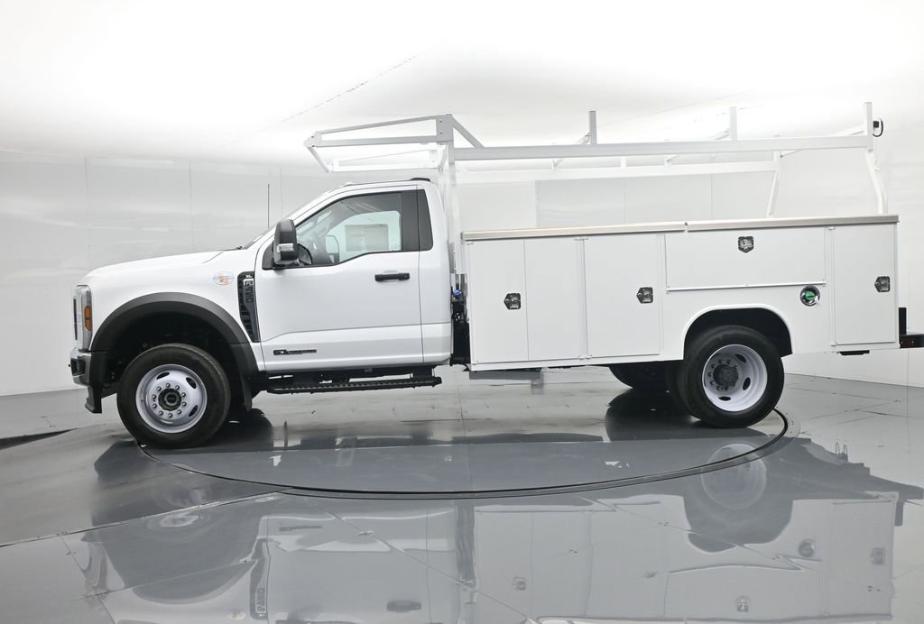 New 2024 Ford F450 XL w/ XL Chrome Package image 34