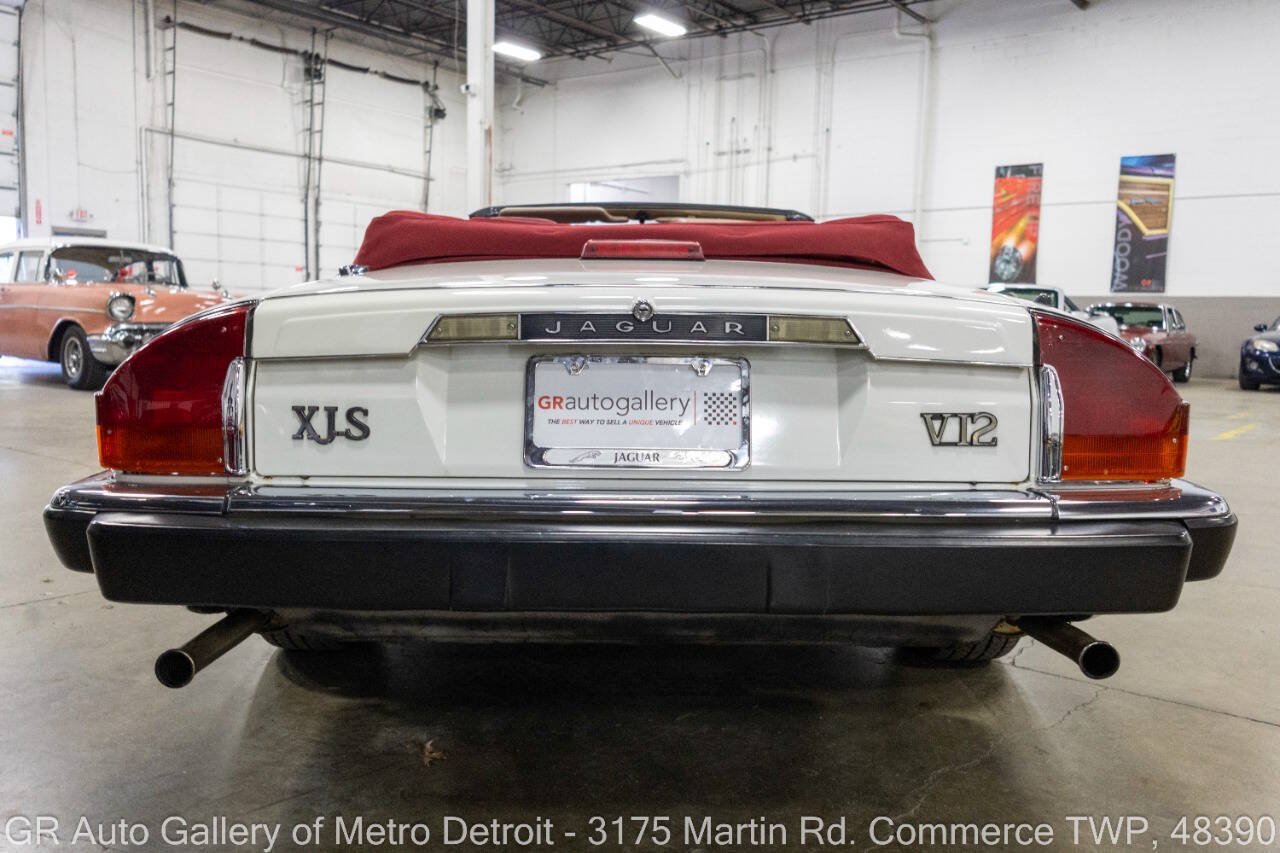 Used 1989 Jaguar XJS V12 Convertible RWD image 7