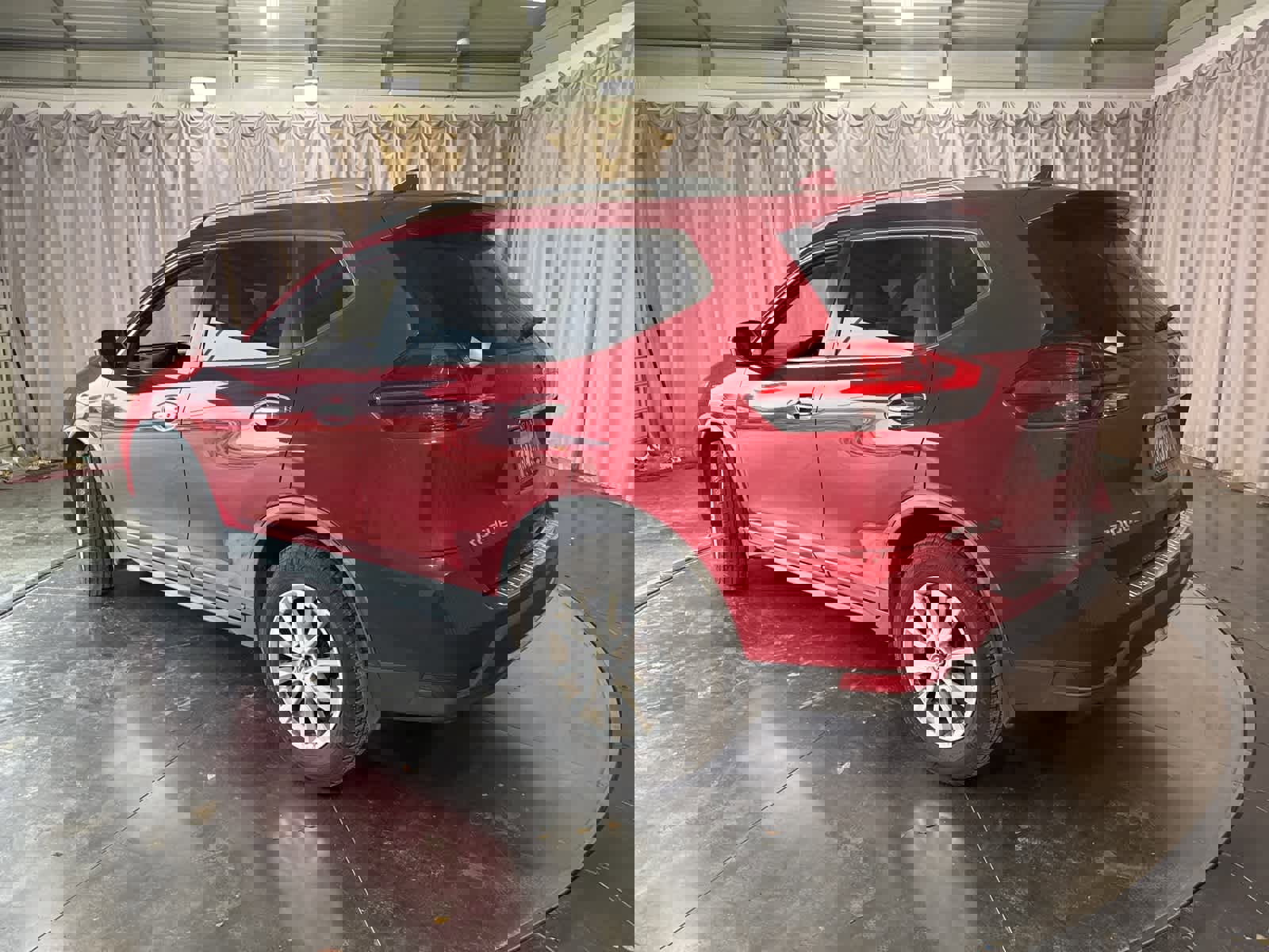 Used 2017 Nissan Rogue SV image 5