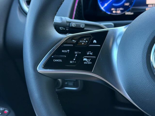 Certified 2024 Mercedes-Benz EQB 300 4MATIC image 28