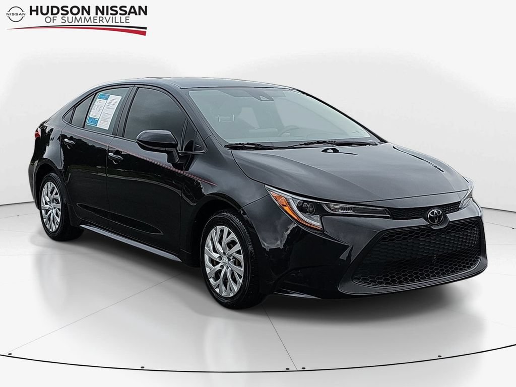 Used 2022 Toyota Corolla LE