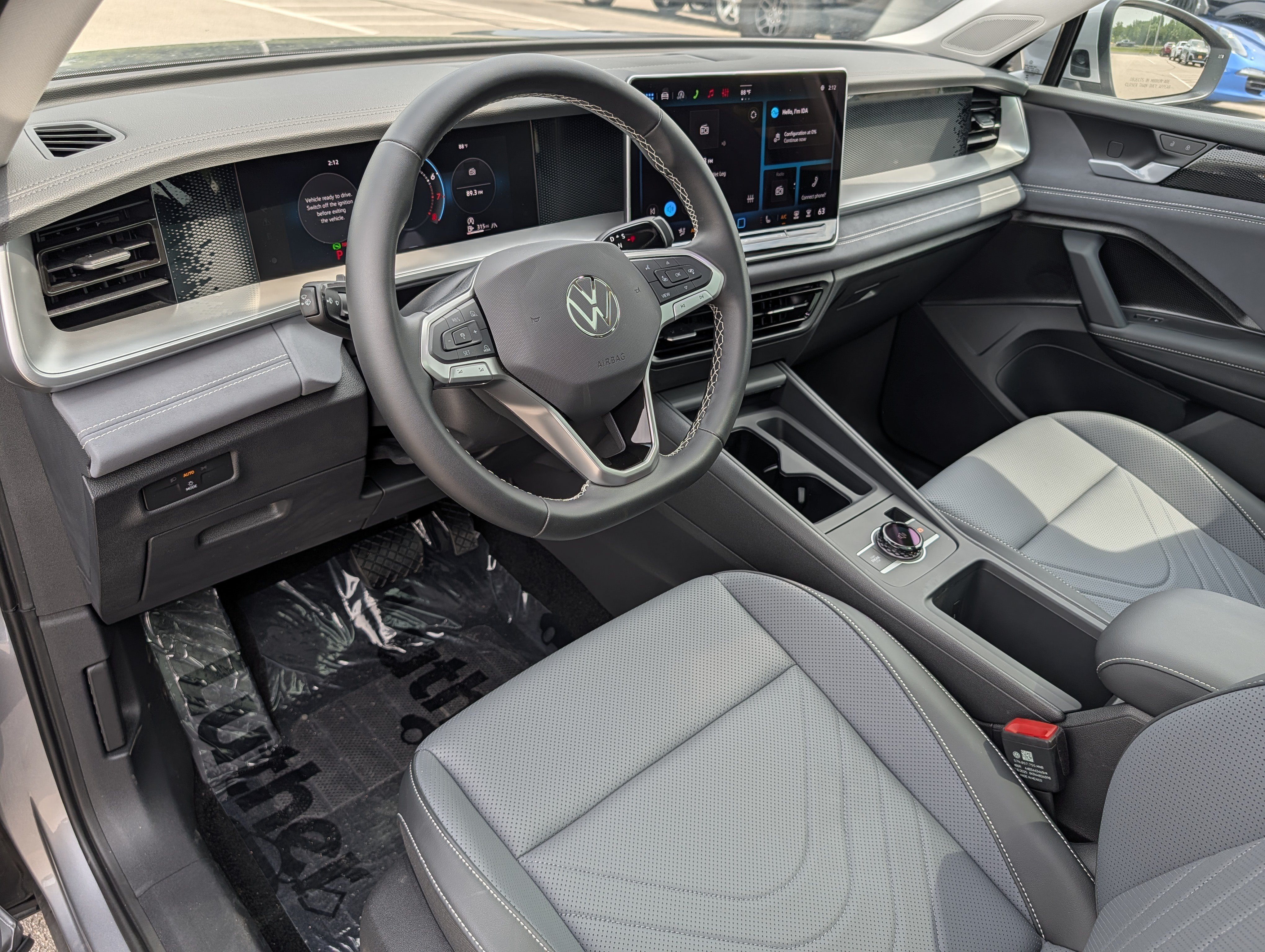 Certified 2026 Volkswagen Tiguan SE AWD/4WD image 18