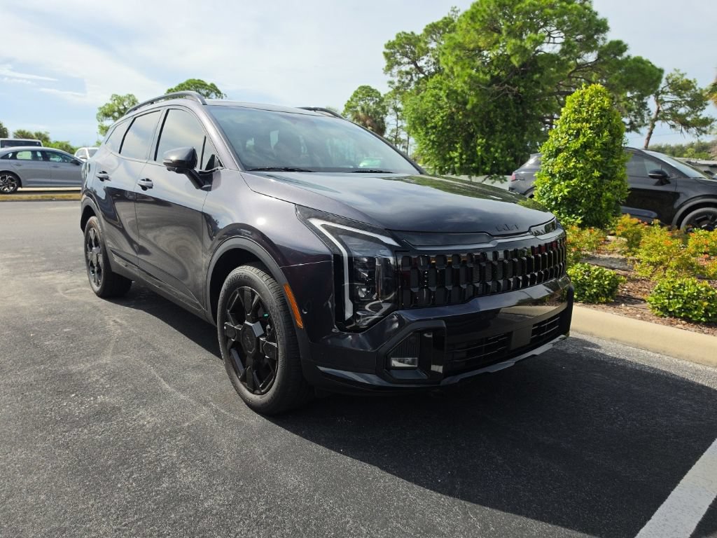 Certified 2026 Kia Sportage X-Line w/ X-Line Technology Package AWD/4WD image 2