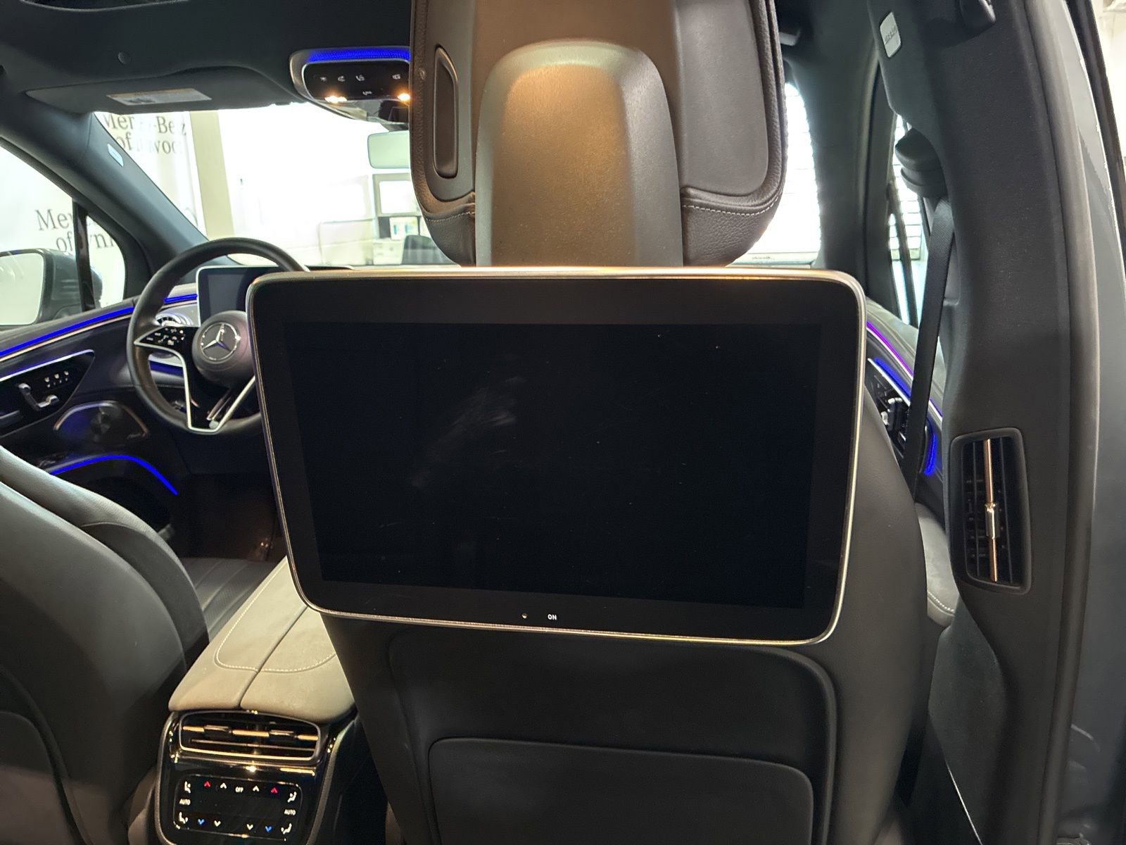 Used 2023 Mercedes-Benz EQS 450+ 4MATIC SUV image 32