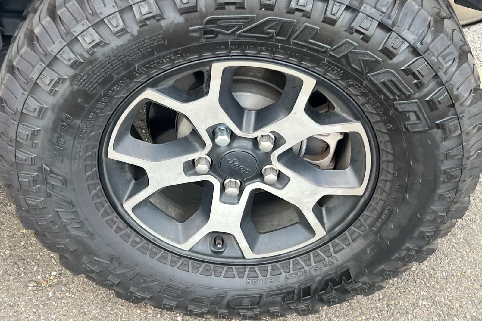 Used 2018 Jeep Wrangler Unlimited Sport AWD/4WD image 21