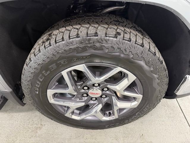 New 2026 GMC Sierra 1500 SLT w/ SLT Premium Plus Package image 4