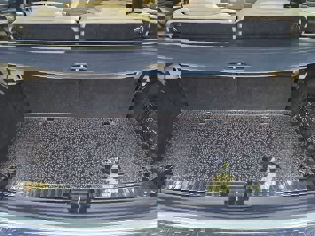 Used 2014 Mercedes-Benz GL 550 4MATIC image 7