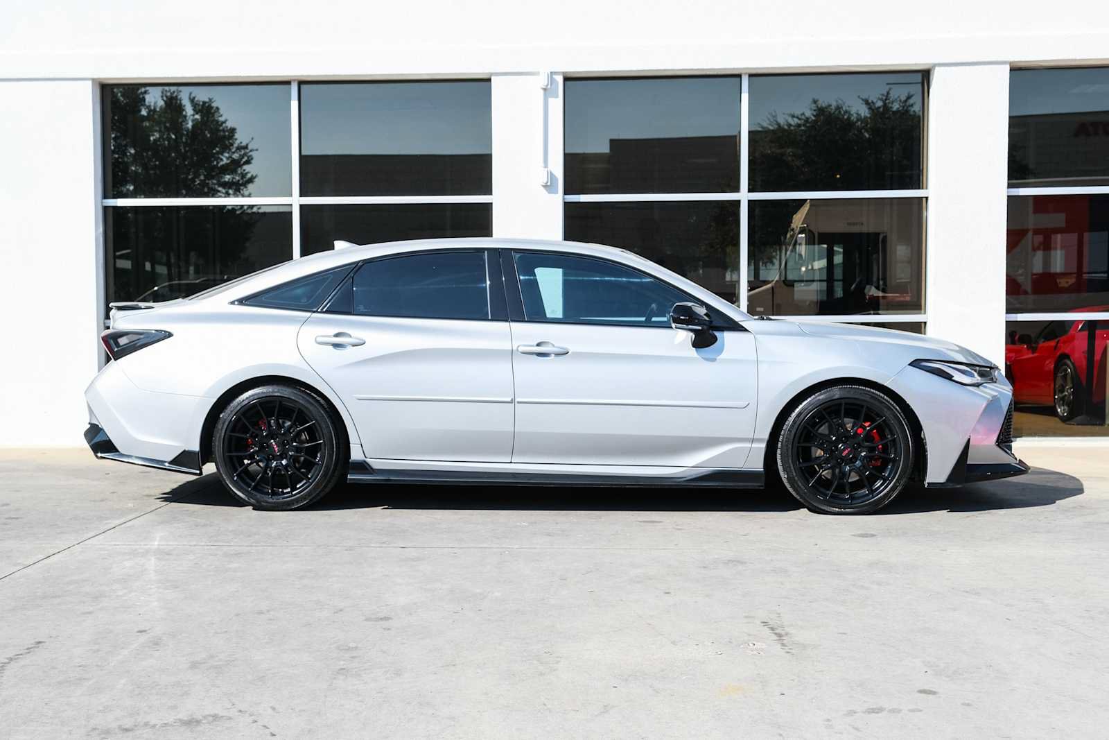 Used 2020 Toyota Avalon TRD FWD image 6