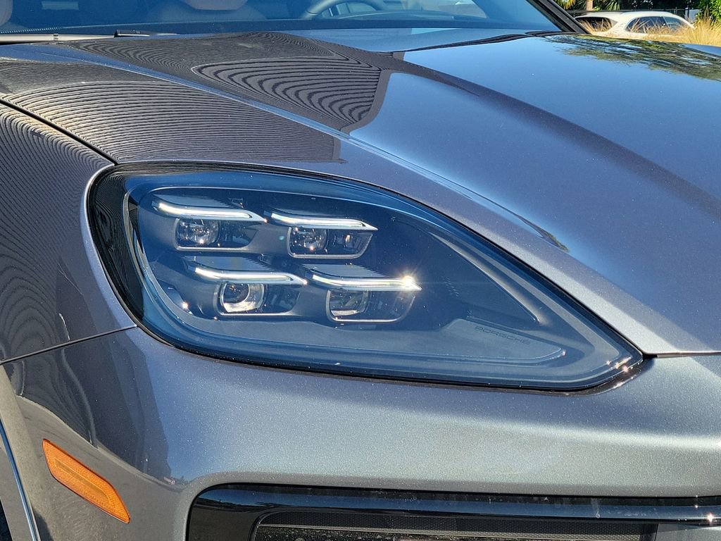 New 2026 Porsche Cayenne image 15