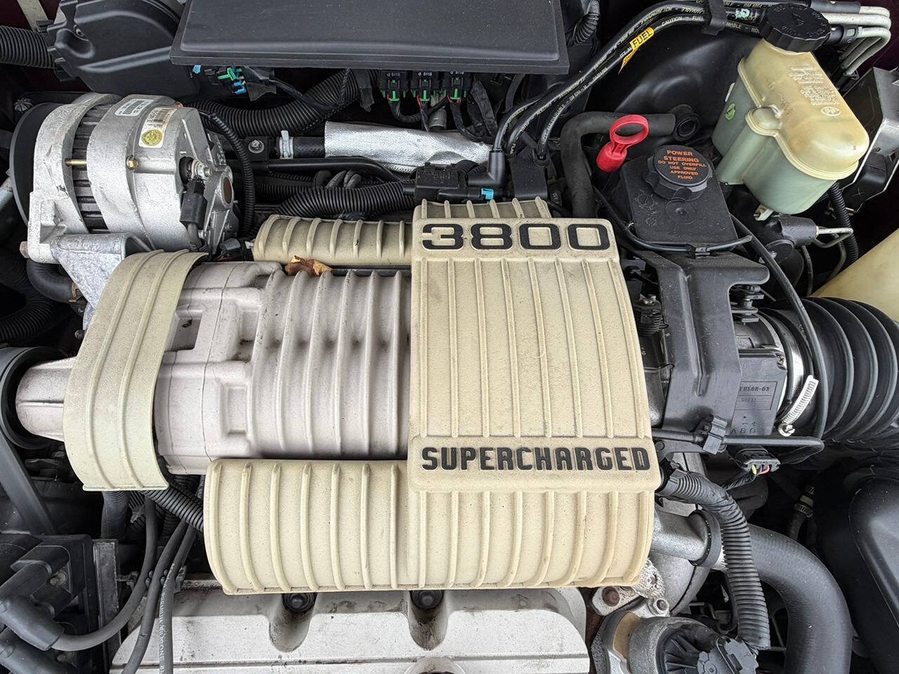 Used 1995 Buick Riviera Supercharged Coupe FWD image 32