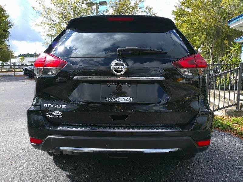 Used 2017 Nissan Rogue S FWD image 6