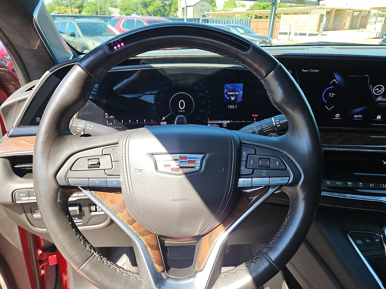 Used 2022 Cadillac Escalade ESV Sport Platinum AWD/4WD image 13