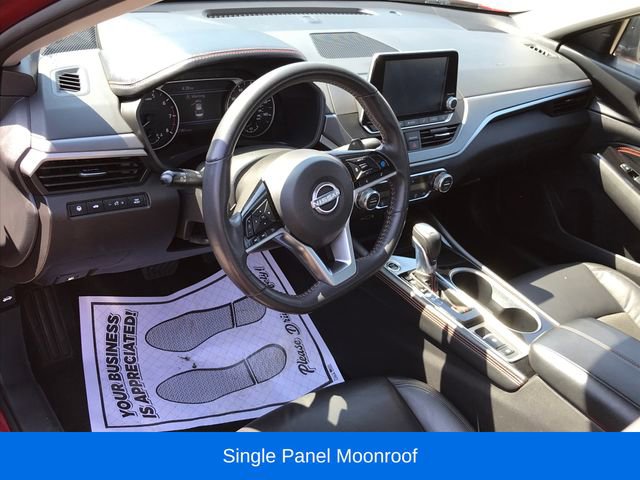 Used 2023 Nissan Altima 2.5 SR AWD/4WD image 3