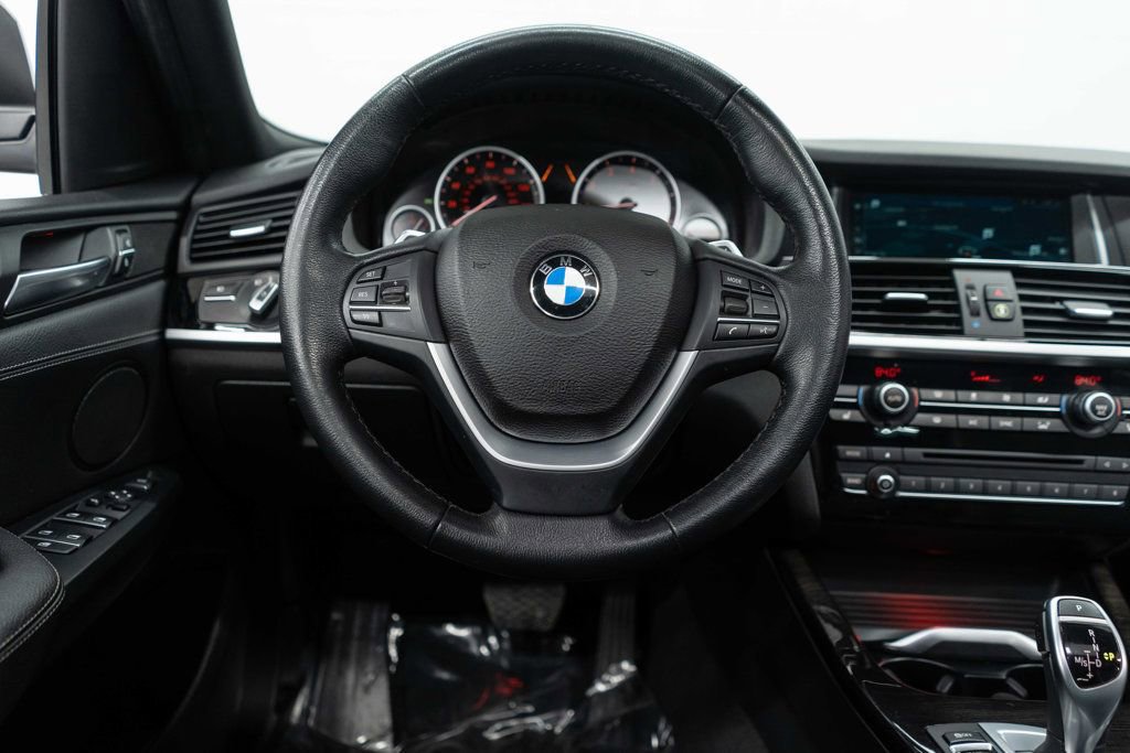 Used 2018 BMW X4 xDrive28i image 13
