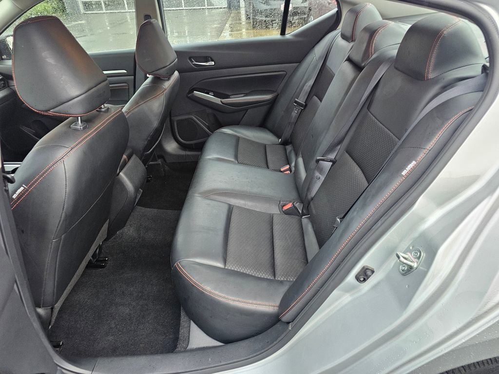 Used 2023 Nissan Altima 2.5 SR FWD image 13