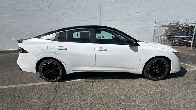 New 2026 Nissan Sentra SR image 3