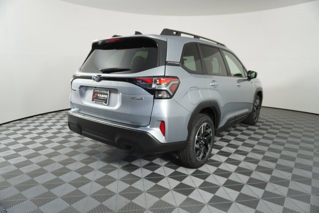 New 2025 Subaru Forester Premium image 7