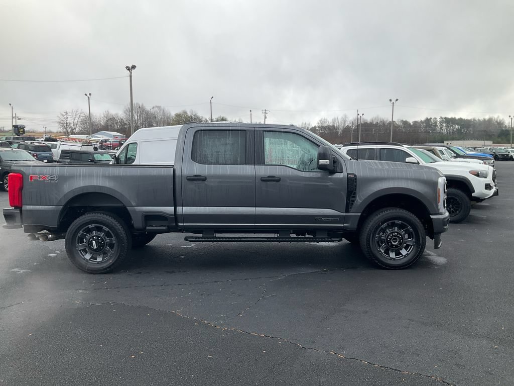 New 2026 Ford F250 XL w/ STX Appearance Package AWD/4WD image 4