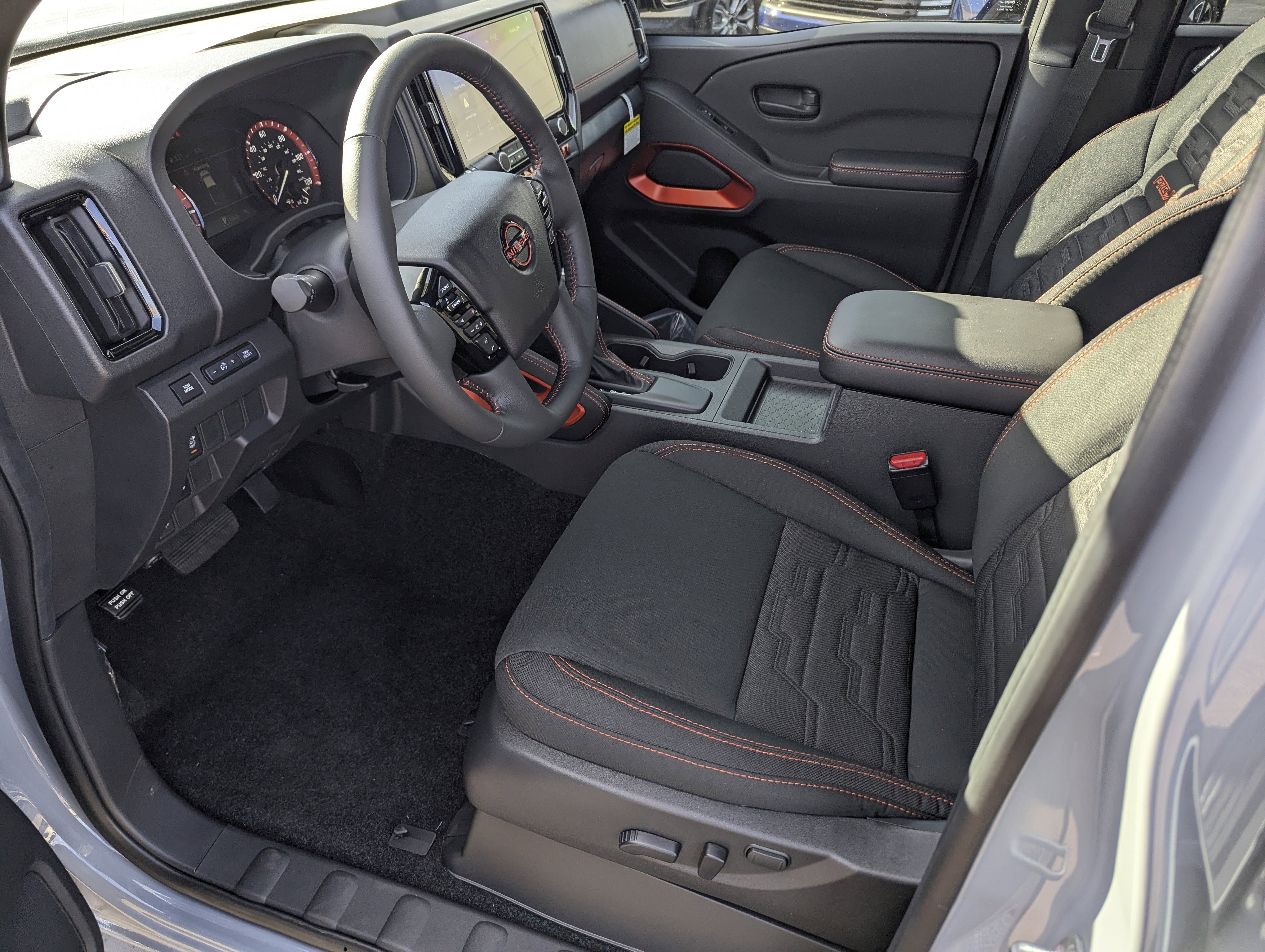 New 2026 Nissan Frontier Pro-X image 10