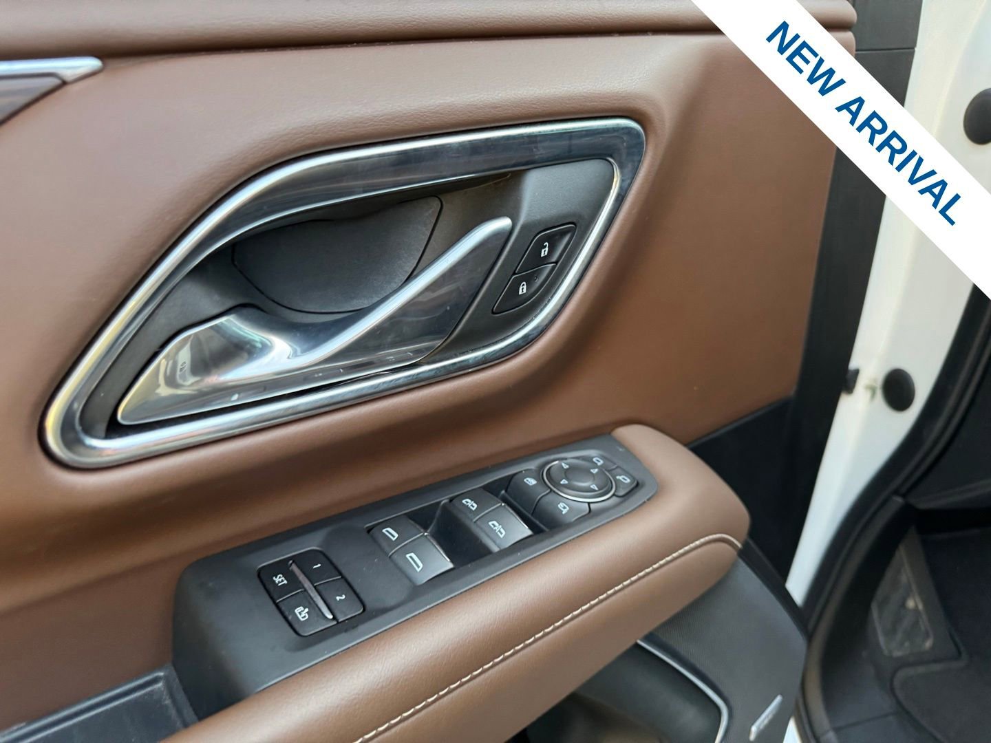 Used 2023 Chevrolet Tahoe High Country w/ LPO, Illumination Package image 19