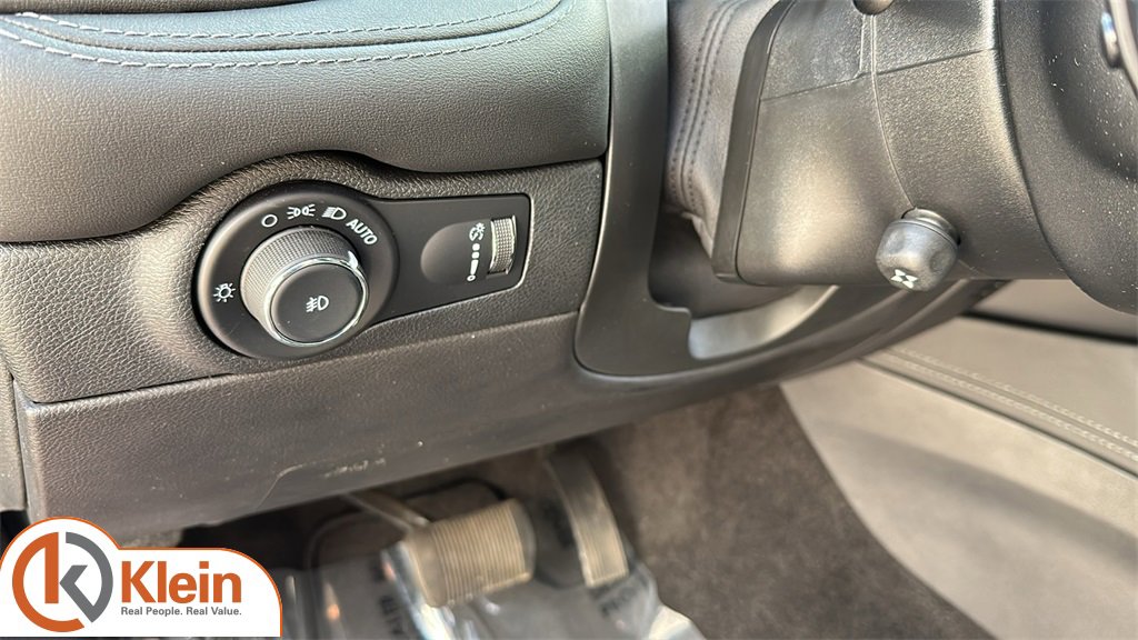 Used 2021 Dodge Durango Citadel w/ Premium Entertainment Group image 18