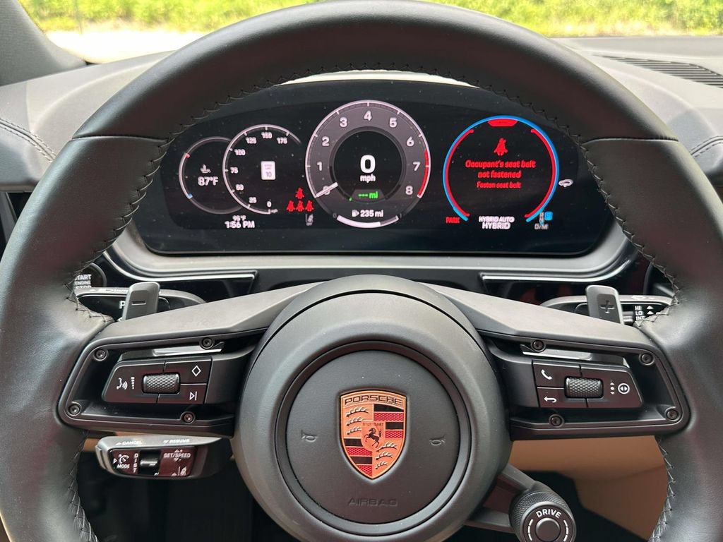Certified 2025 Porsche Cayenne E-Hybrid AWD/4WD image 20