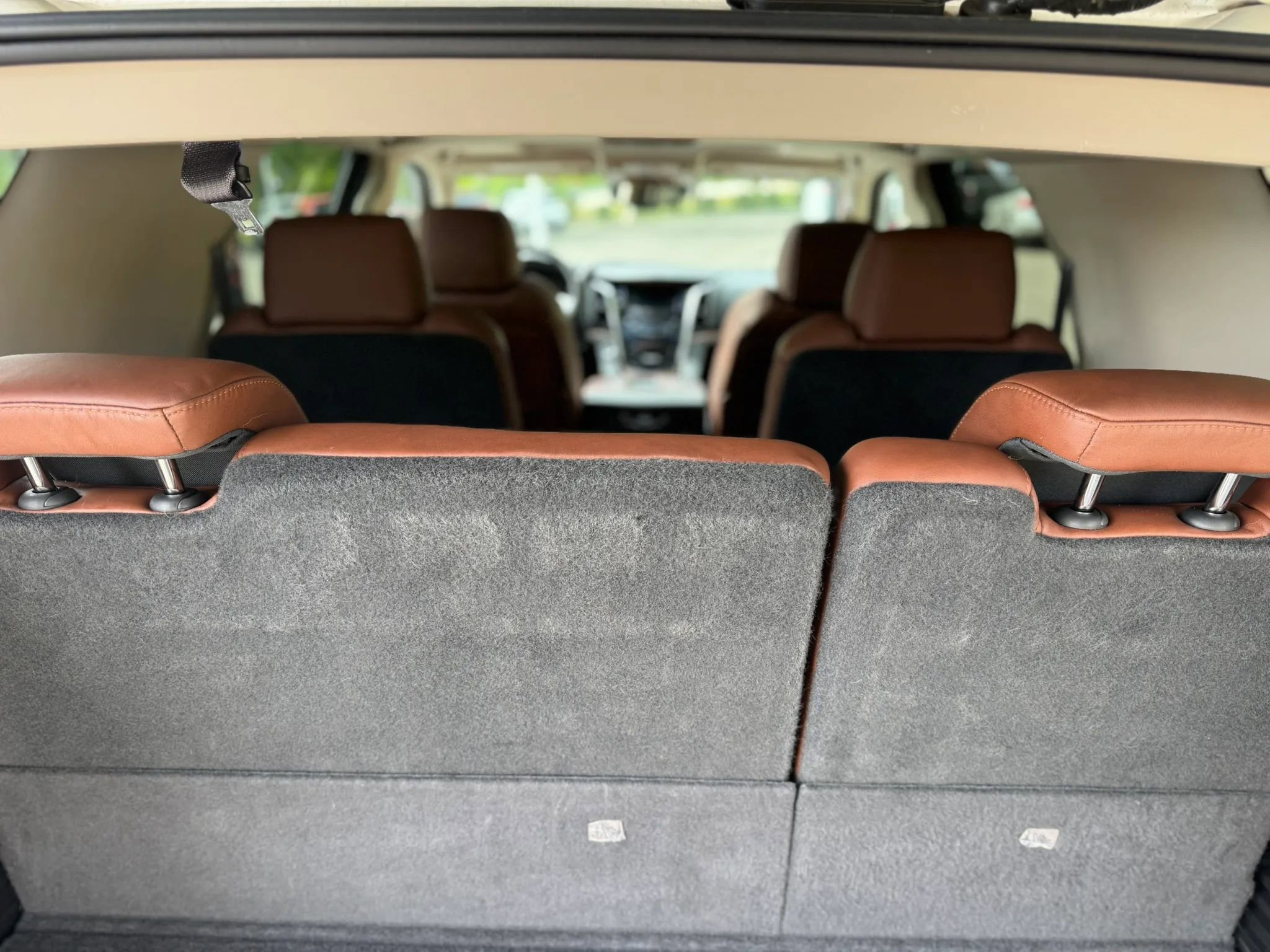 Used 2015 Cadillac Escalade Luxury image 23