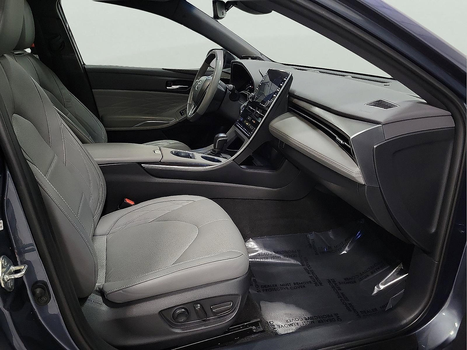 Certified 2021 Toyota Avalon Limited w/ Advanced Safety Package AWD/4WD image 15