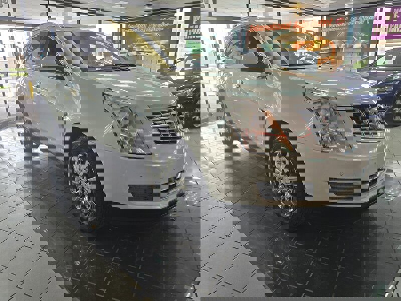 Used 2015 Cadillac SRX Luxury w/ Driver Awareness Package image 6