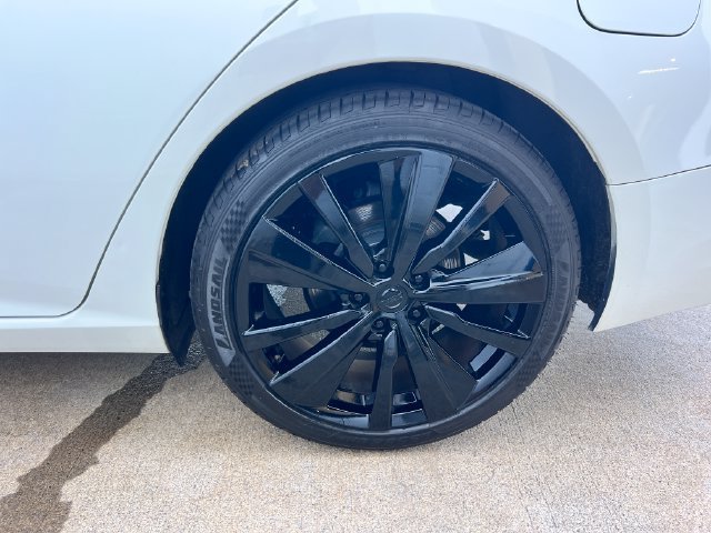 Used 2020 Nissan Altima 2.5 SR FWD image 33
