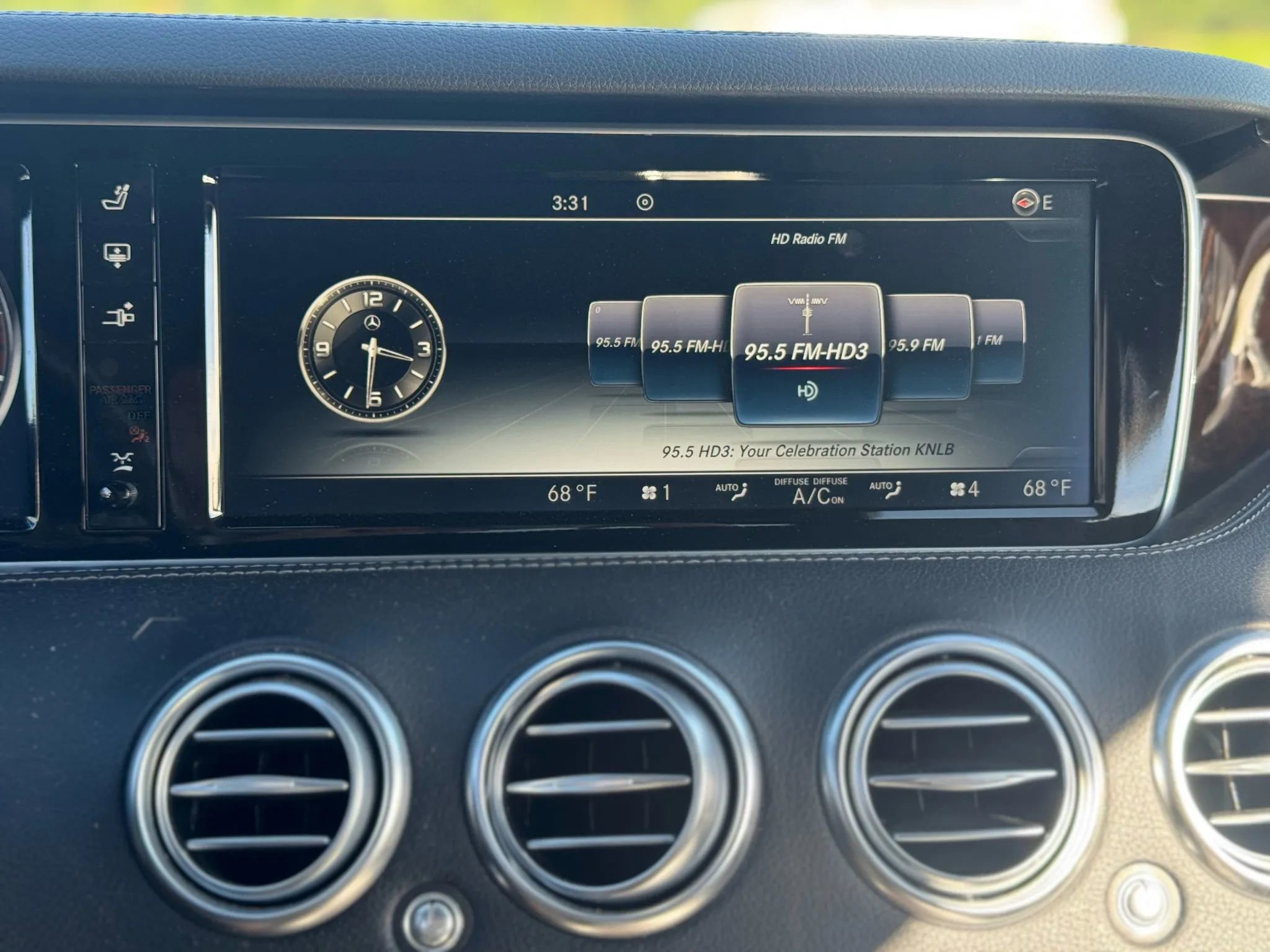 Used 2015 Mercedes-Benz S 550 4MATIC Coupe image 38