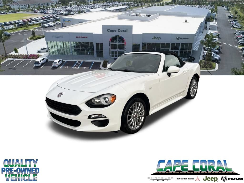 Used 2018 FIAT 124 Spider Classica w/ Technology Group