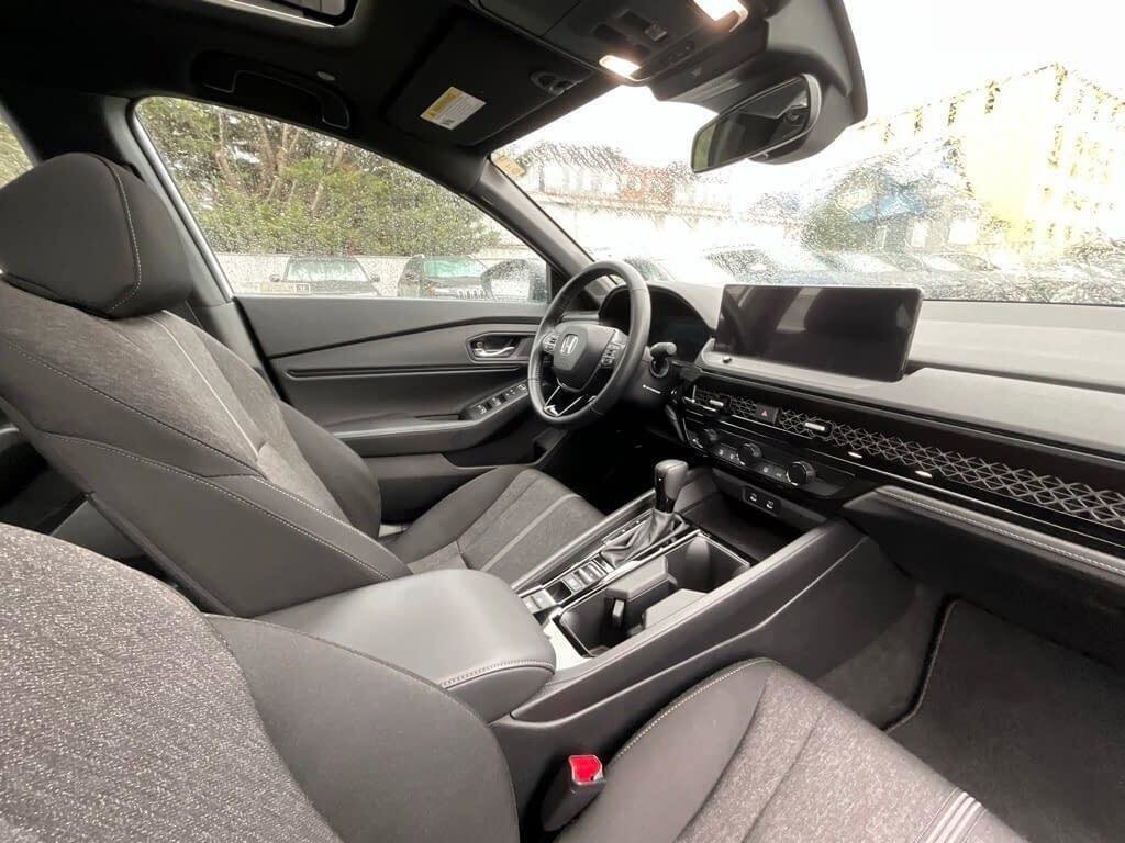 Used 2024 Honda Accord Sport image 17