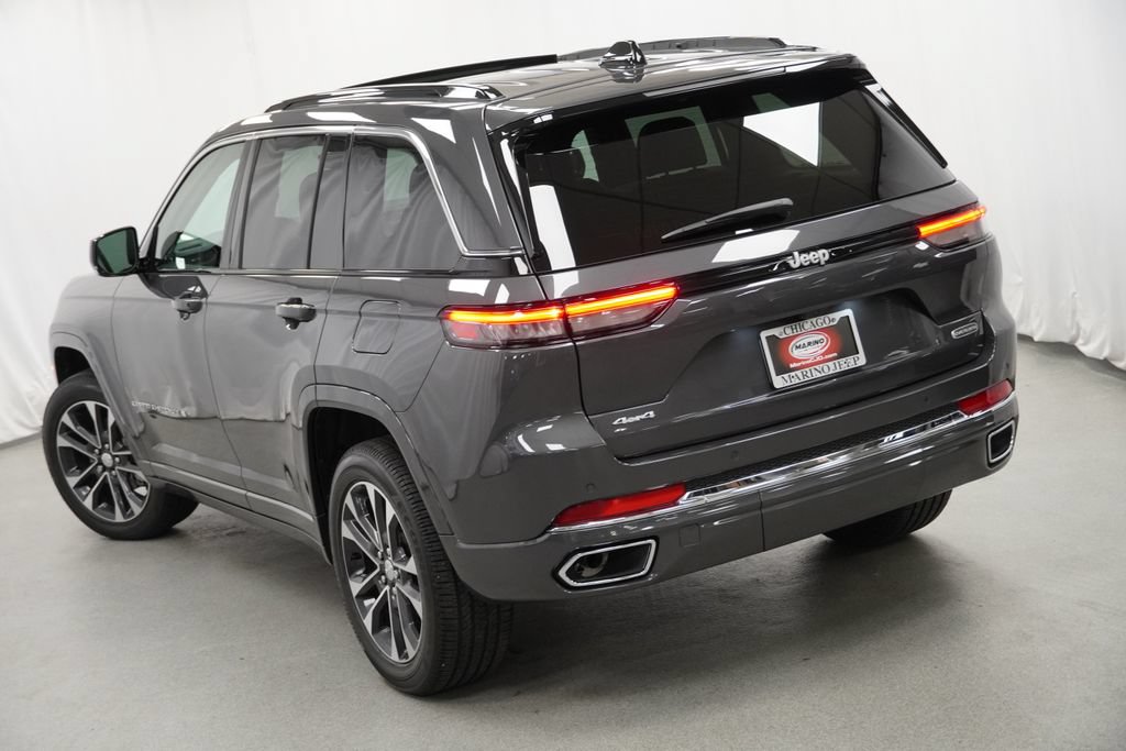 Certified 2025 Jeep Grand Cherokee Overland w/ Trailer Tow Package AWD/4WD image 12