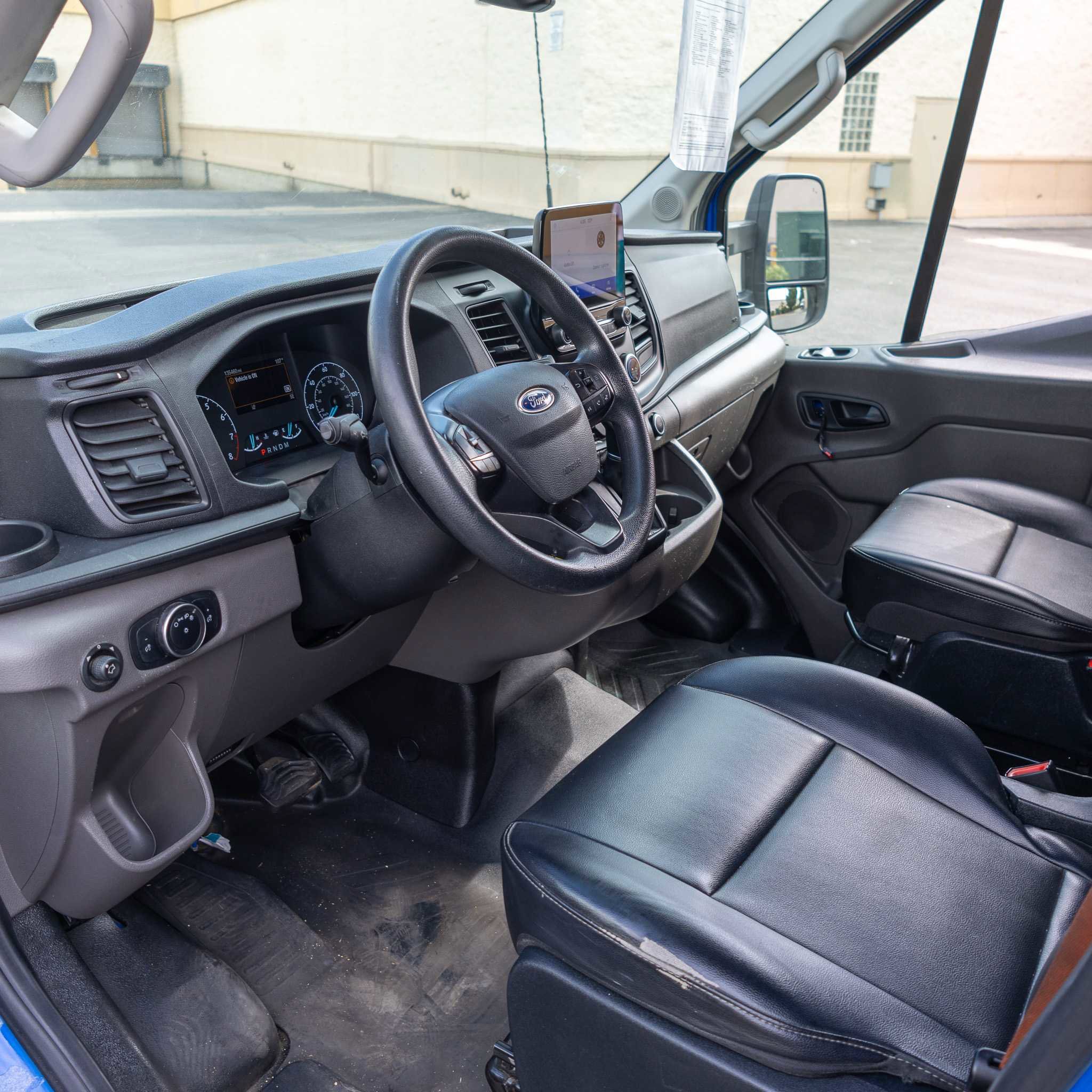 Used 2020 Ford Transit 250 Medium Roof image 11